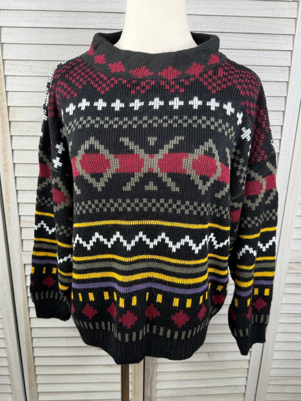 JAM KNITS Women's Vintage 80's Mockneck Geometric Sweater-M/L